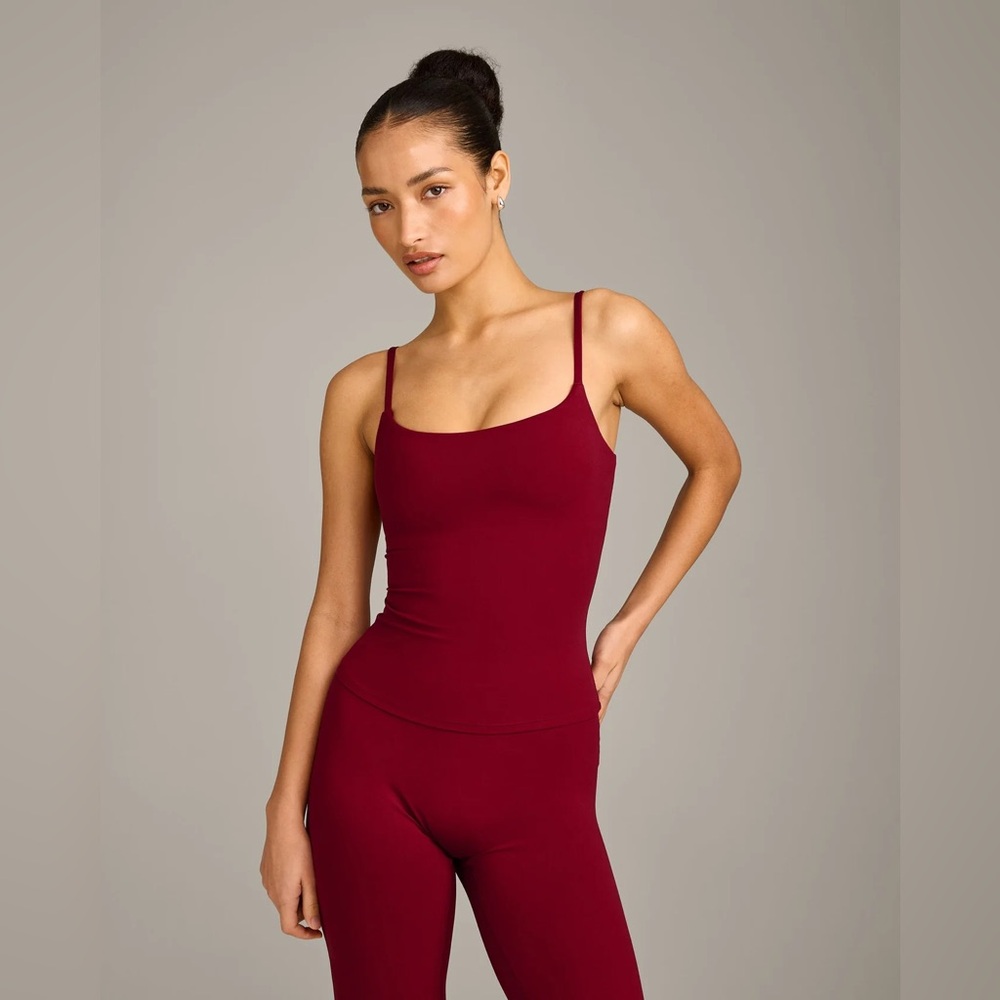 Oner Active SOFTMOTION™ STRAPPY VEST WITH BUILT IN BRA SHELF